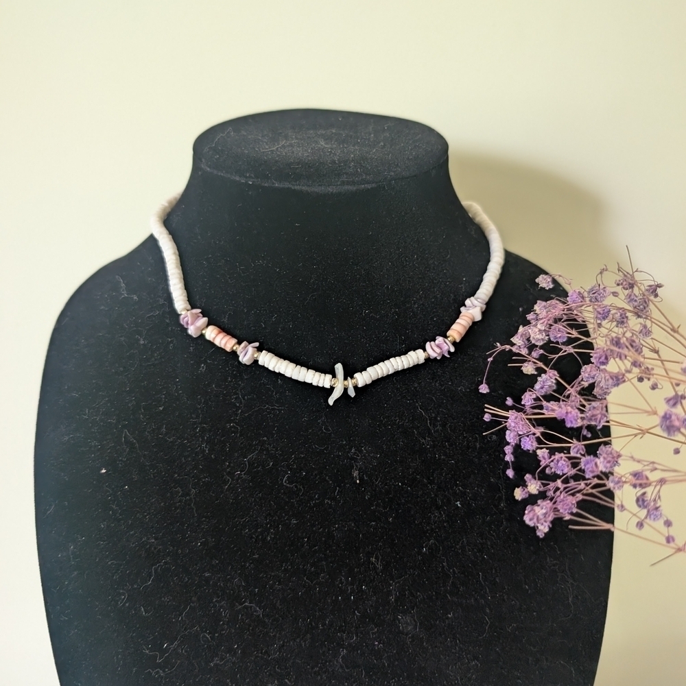 Elegant Beaded Necklace with Pink and White Accents